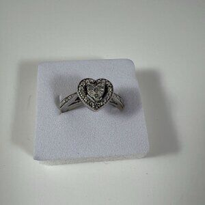 Sterling Silver 925 Heart Ring With Cubic Zirconia Accents Womens Size 7